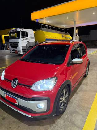 VOLKSWAGEN CROSS UP 1.0 TSI 12V FLEX 4P MANUAL VOLKSWAGEN CROSS UP 1.0 TSI 12V FLEX 4P MANUAL